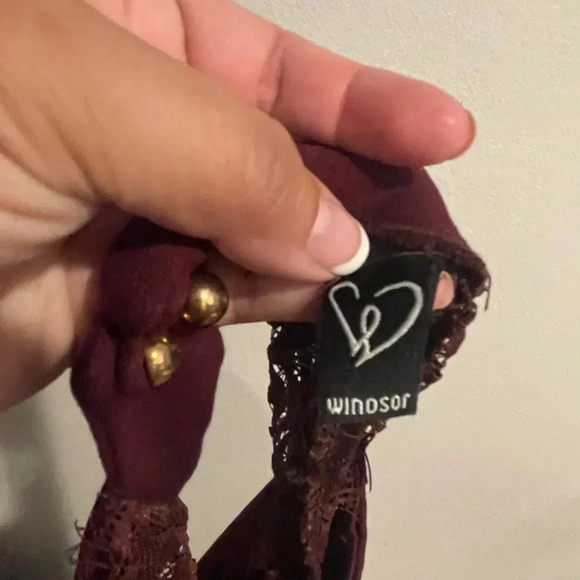 Windsor‎ burgandy mini dress - Picture 3 of 4